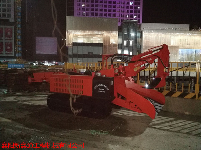 扒渣機(jī)客戶(hù)驗(yàn)收_副本.jpg